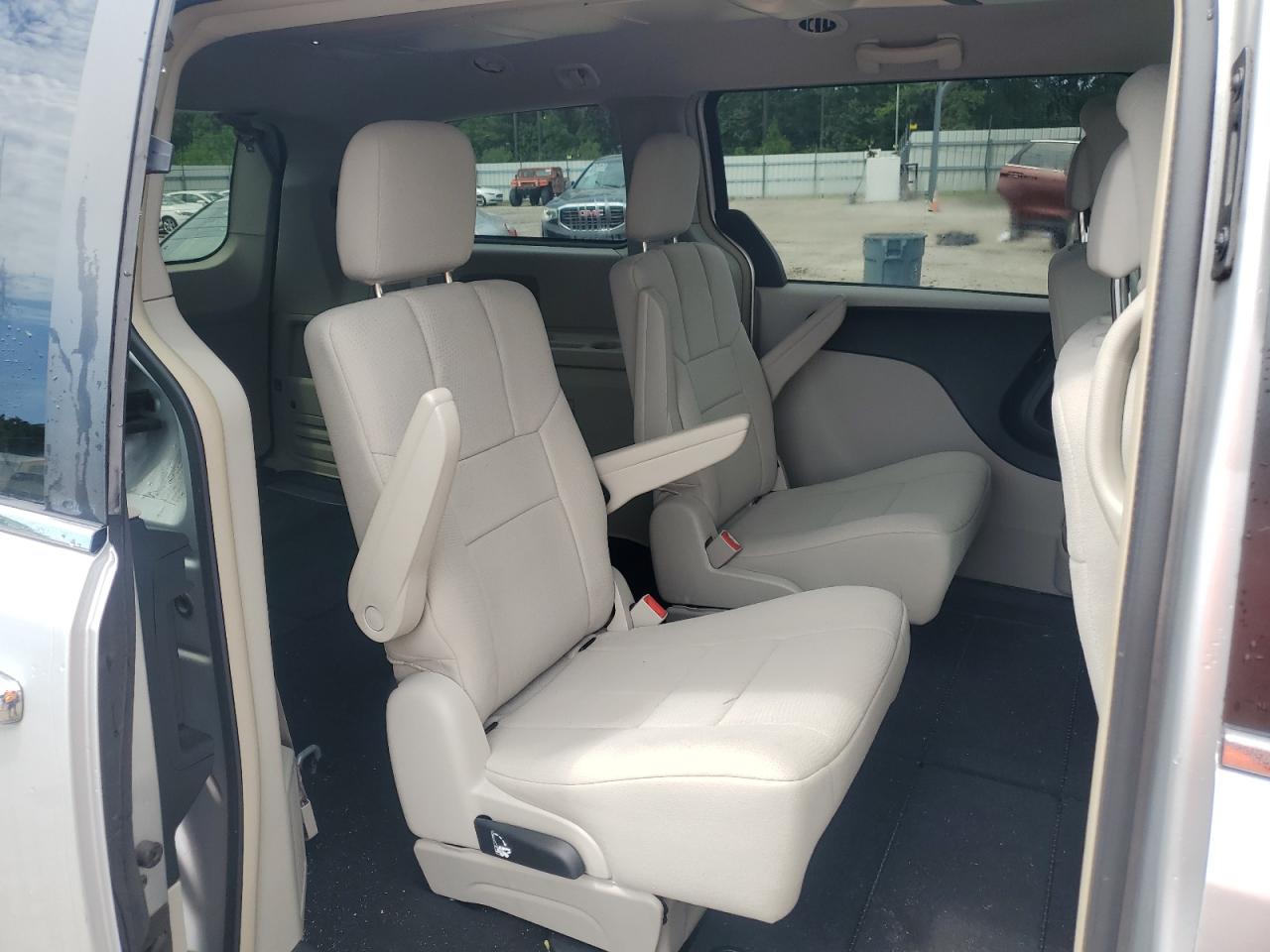 2012 Chrysler Town & Country Touring VIN: 2C4RC1BG1CR123895 Lot: 70408355