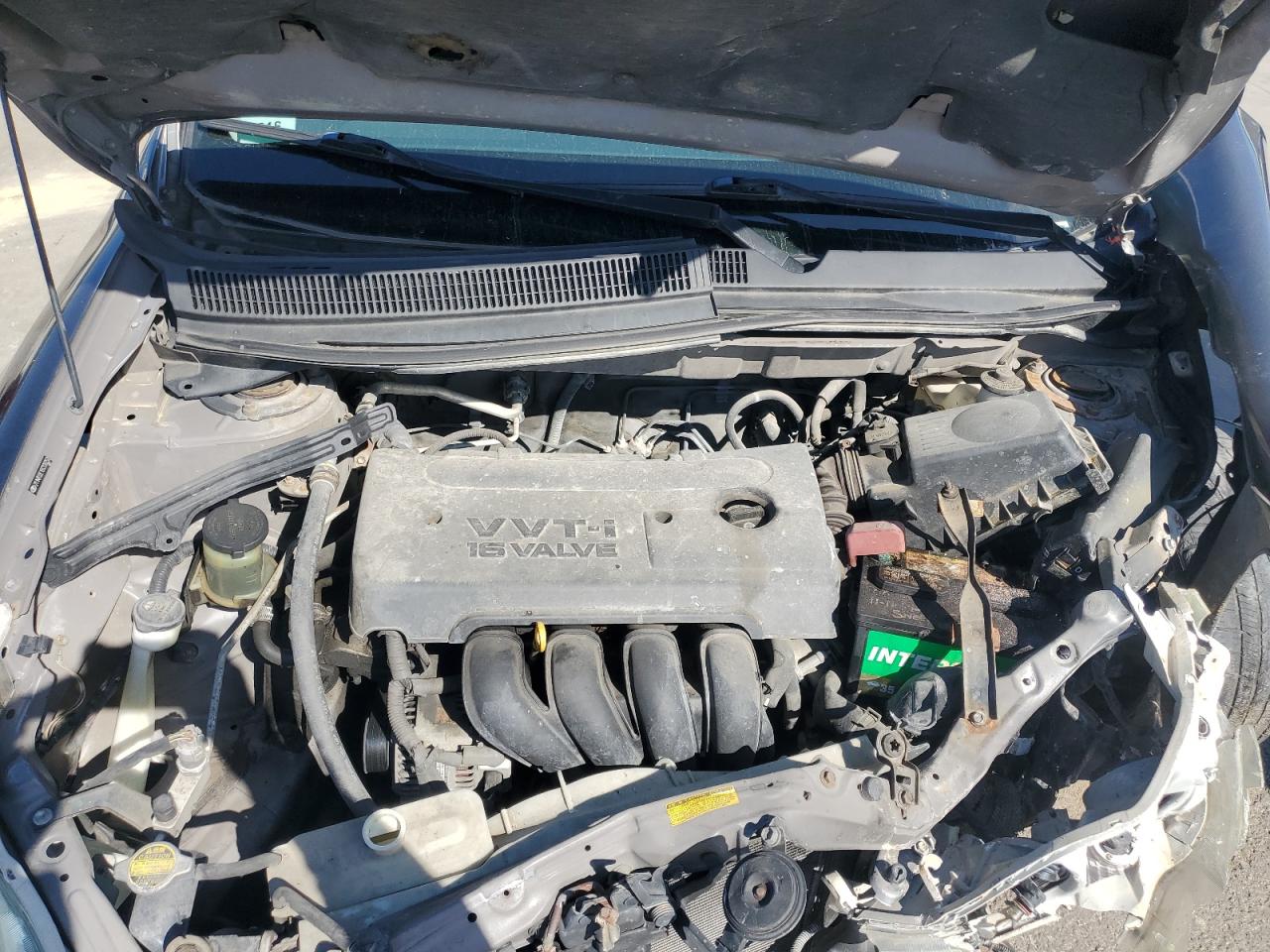 2005 Toyota Corolla Matrix Xr VIN: 2T1KR32E15C330252 Lot: 69762365