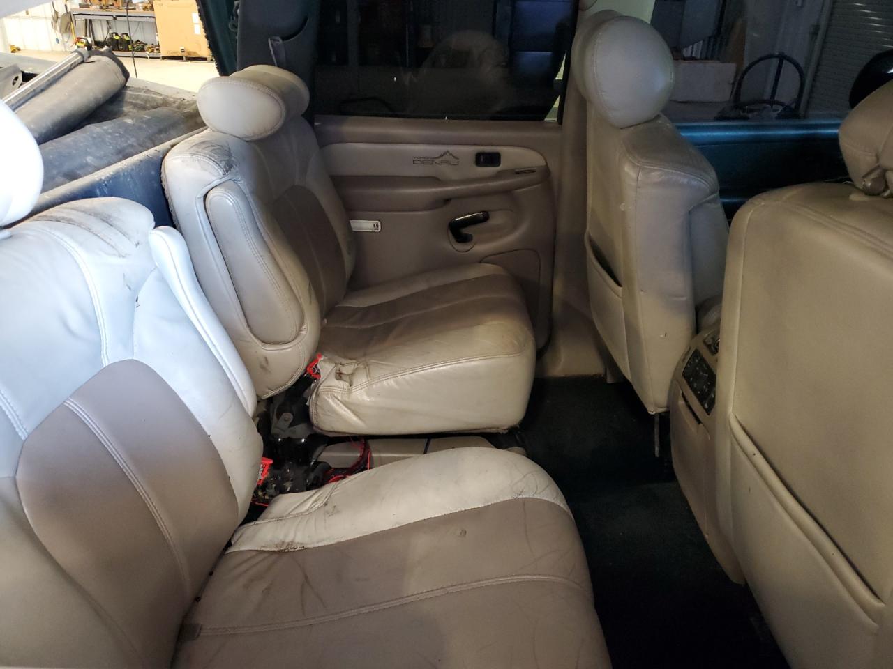 2002 GMC Sierra K2500 Heavy Duty VIN: 1GTHK23102F241277 Lot: 67983615