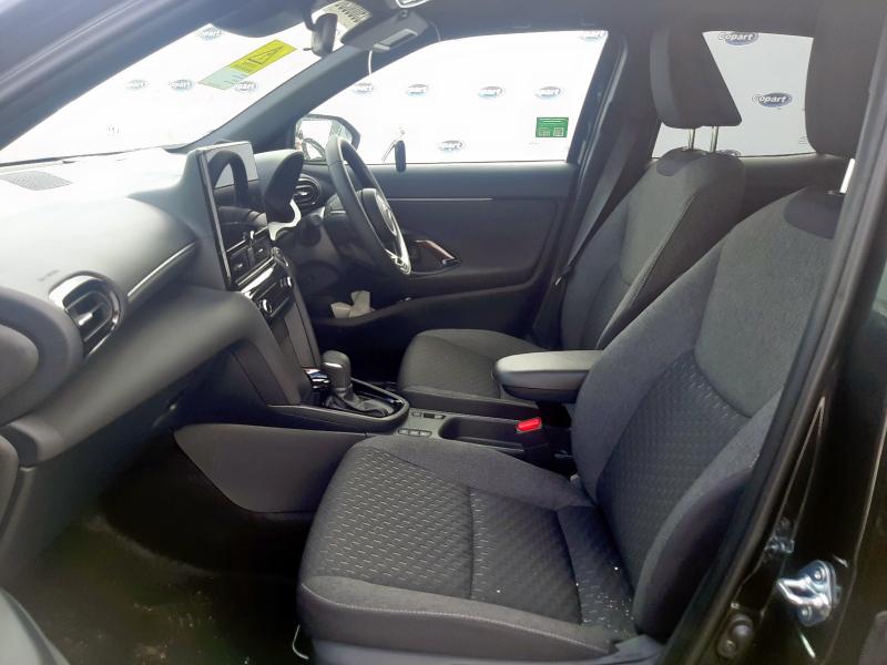 2025 TOYOTA YARIS CROSS DESIGN HEV AU 1.5 HYBRID DESIGN 5DR CVT