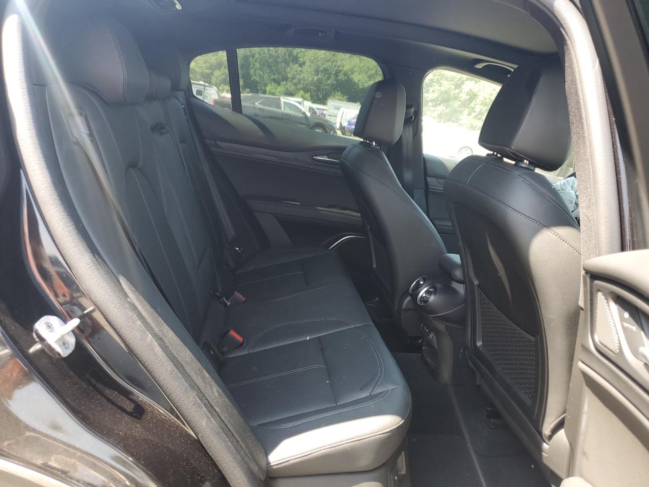 2023 Alfa Romeo Stelvio Sprint VIN: ZASPAKAN9P7D63679 Lot: 67373855