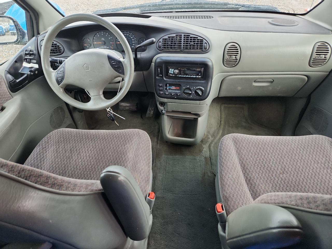 1998 Dodge Grand Caravan Se VIN: 2B4GP4432WR639448 Lot: 70720605