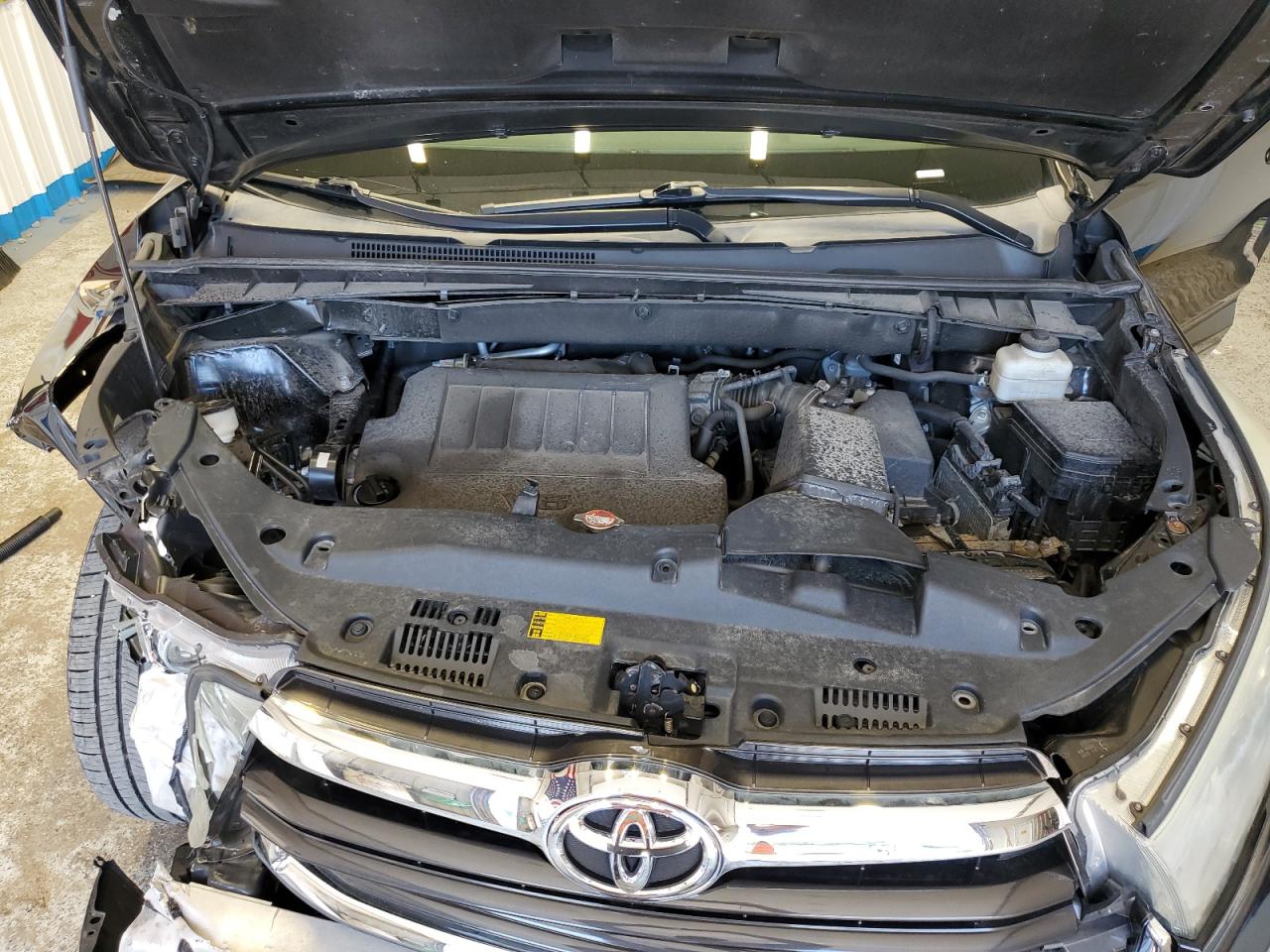 2016 Toyota Highlander Xle VIN: 5TDJKRFHXGS504868 Lot: 67352565