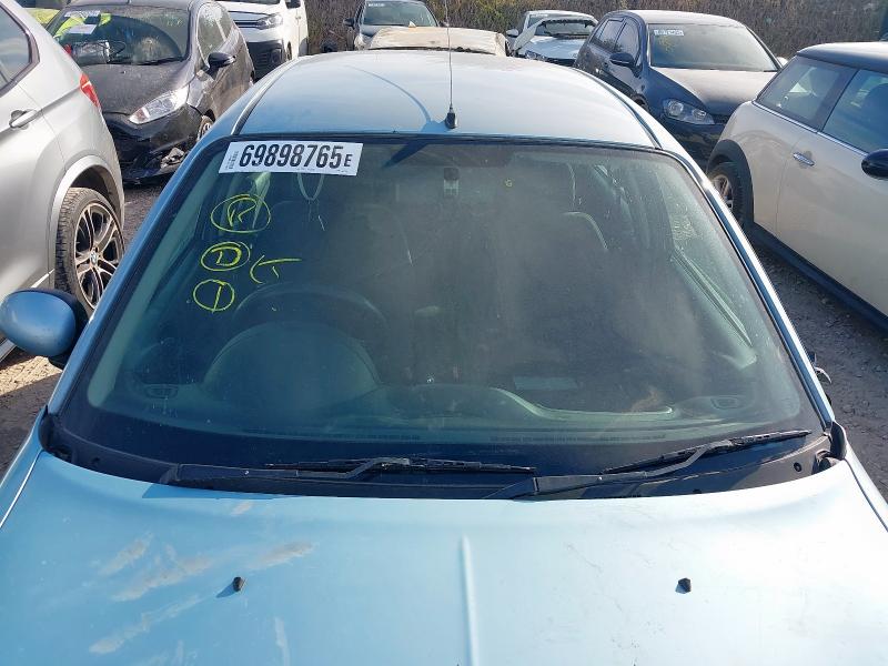 2002 ROVER 25 IL