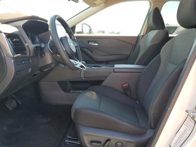  NISSAN ROGUE 2021 Biały