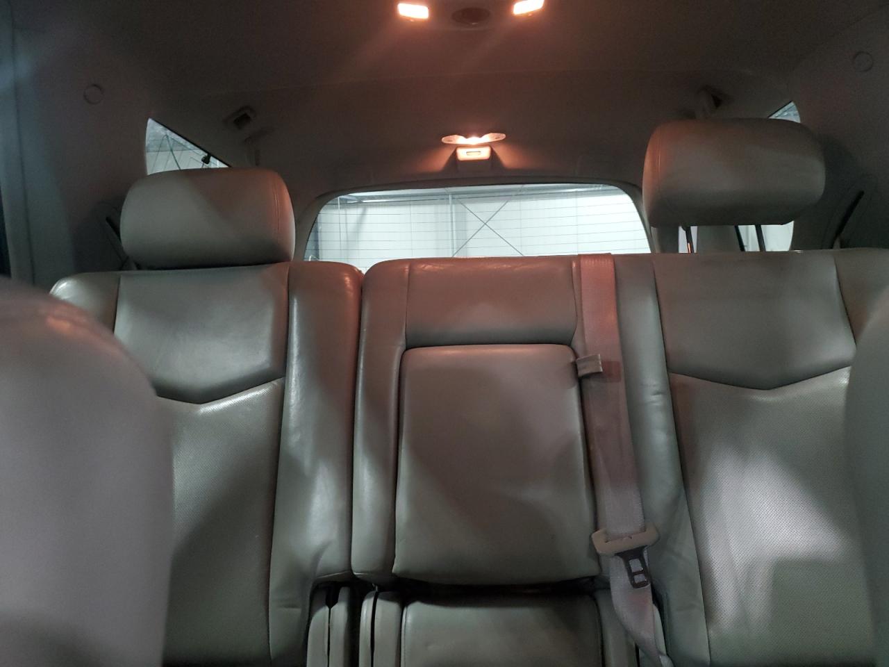 2006 Cadillac Srx VIN: 1GYEE637560110662 Lot: 68501525