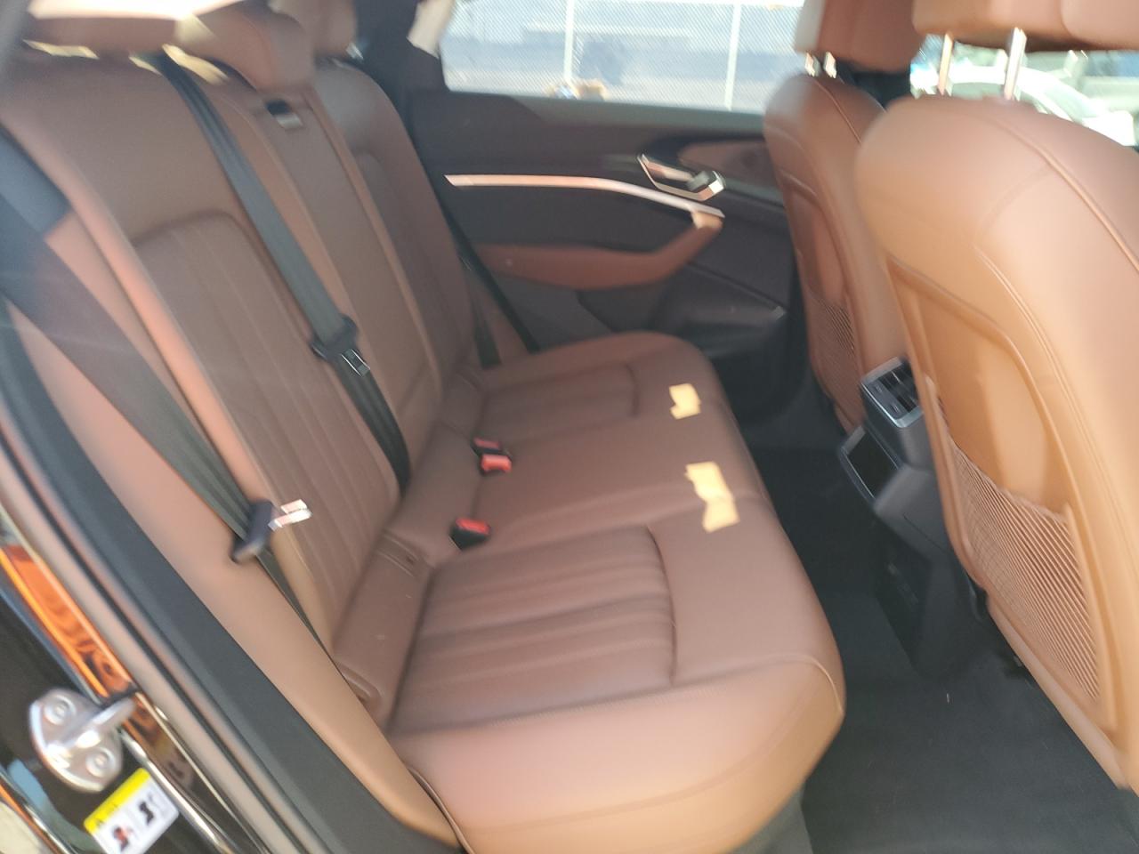 2024 Audi Q8 E-Tron Sportback Premium Plus VIN: WA1CAAGE8RB049783 Lot: 66657095