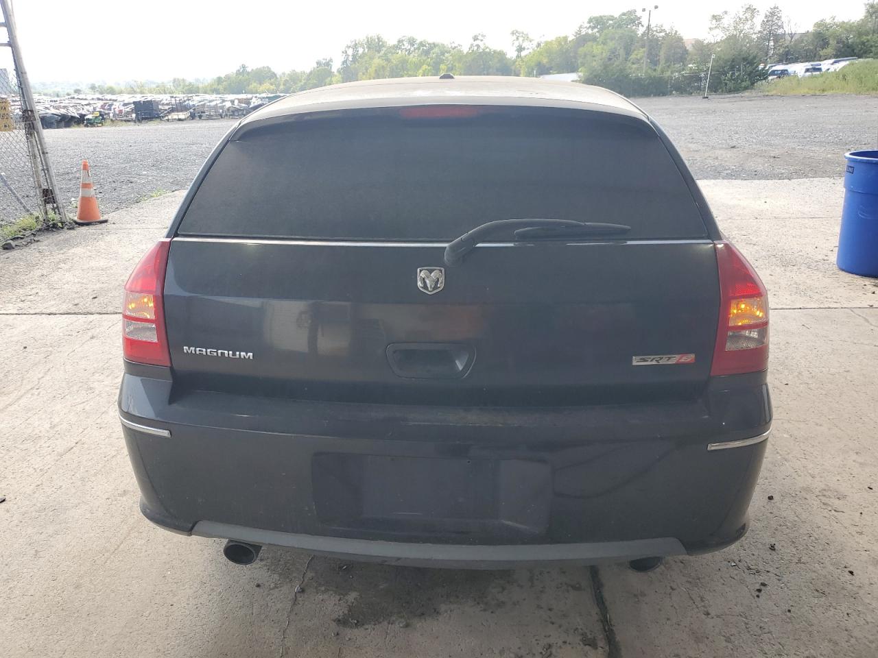 2006 Dodge Magnum Srt-8 VIN: 2D8GV77306H450875 Lot: 68970525