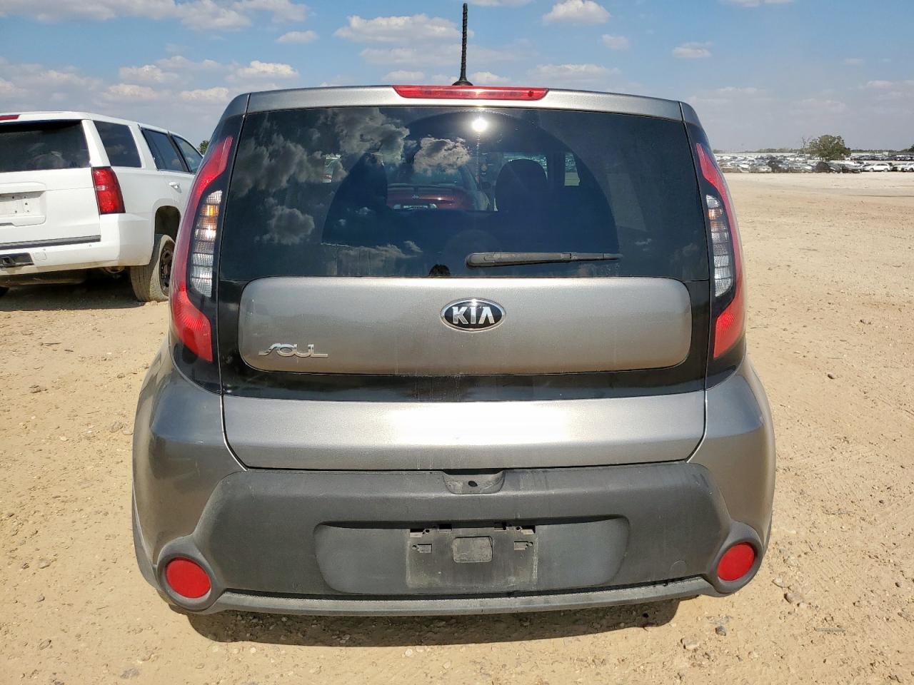 2016 Kia Soul VIN: KNDJN2A29G7243910 Lot: 70535835