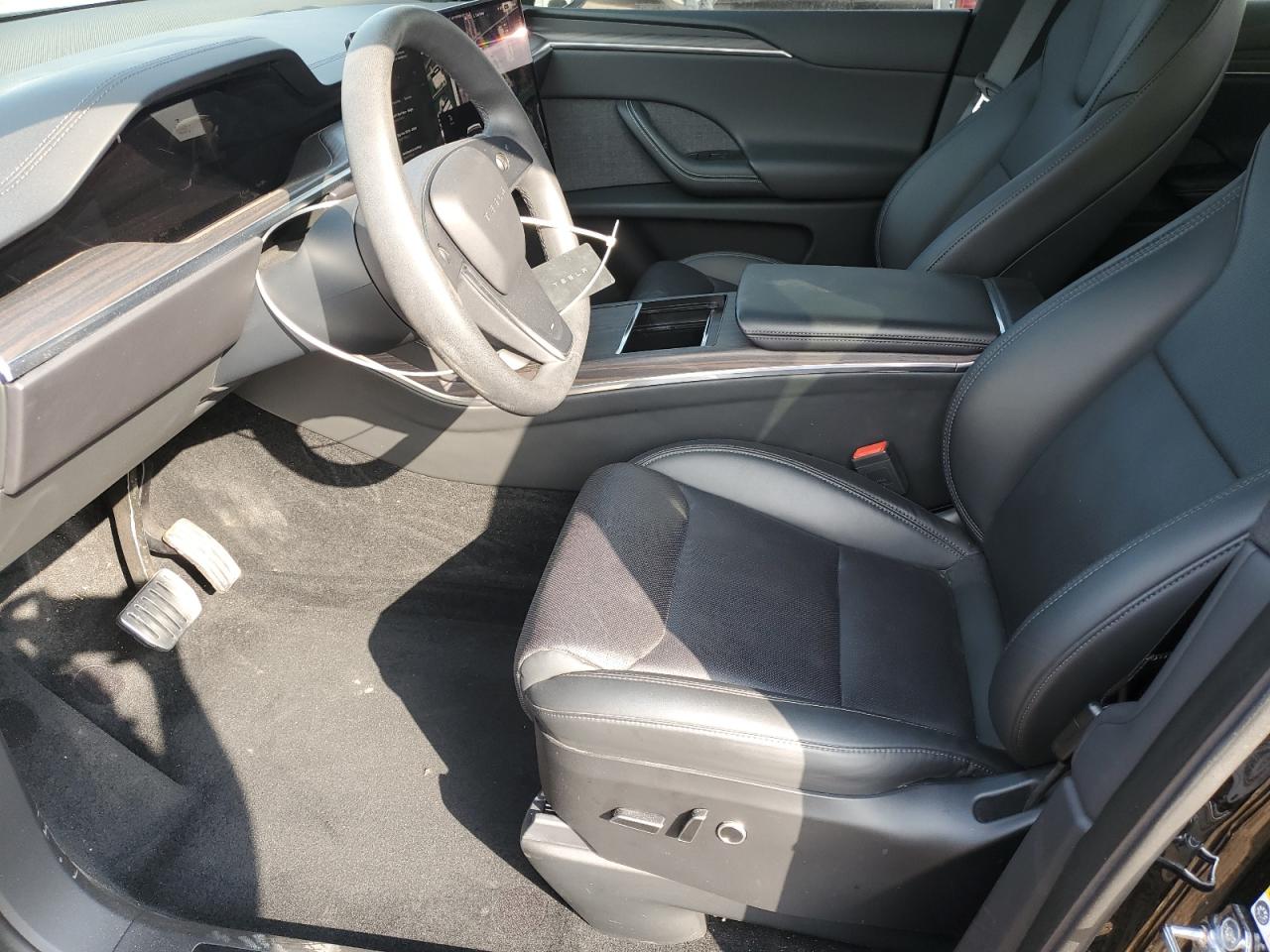 2023 Tesla Model X VIN: 7SAXCDE58PF428284 Lot: 68003845