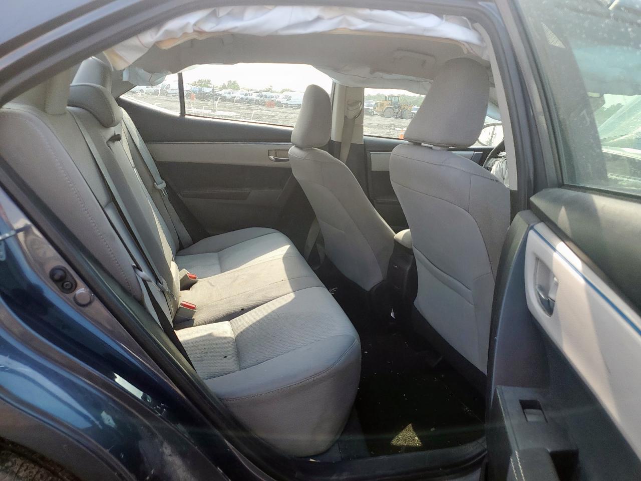 2016 Toyota Corolla L VIN: 5YFBURHE7GP555691 Lot: 70871075