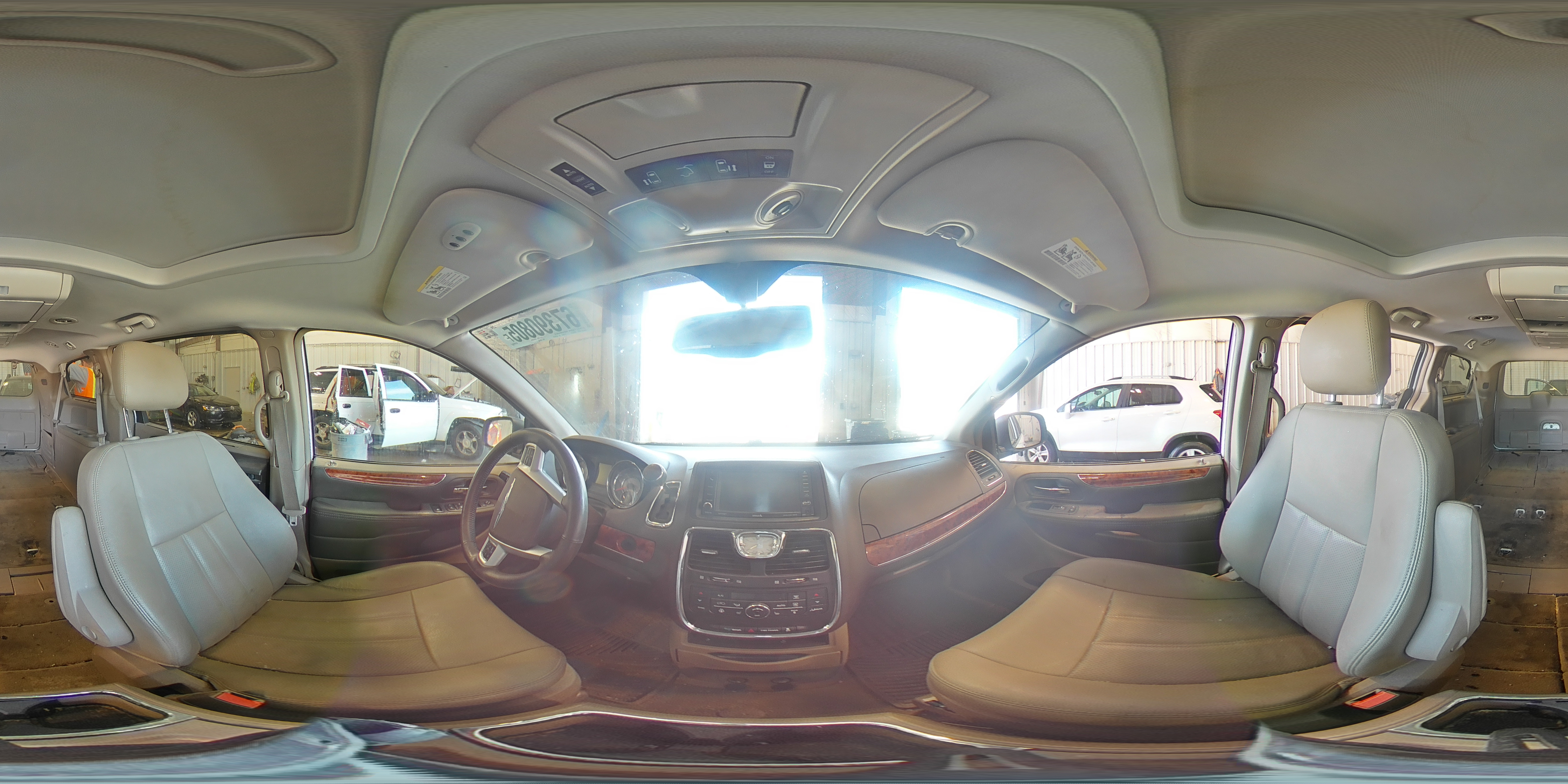 2016 Chrysler Town & Country Touring L VIN: 2C4RC1CG6GR269648 Lot: 67390805