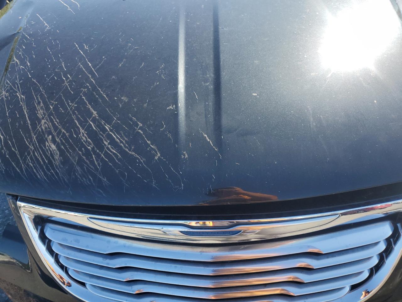 2015 Chrysler Town & Country Touring VIN: 2C4RC1BG2FR552886 Lot: 70068285