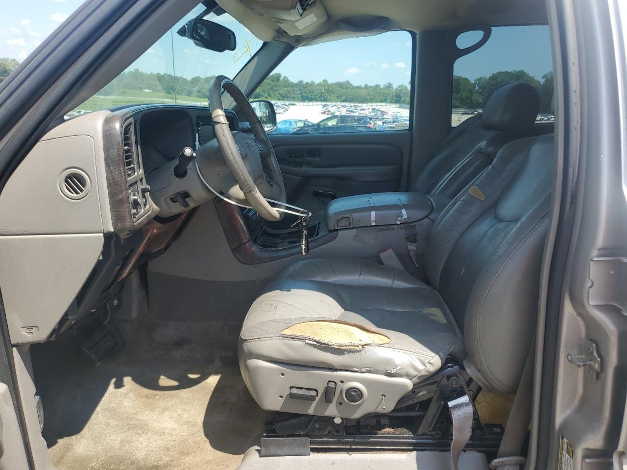 2004 GMC Yukon Denali VIN: 1GKEK63UX4J275865 Lot: 69239575