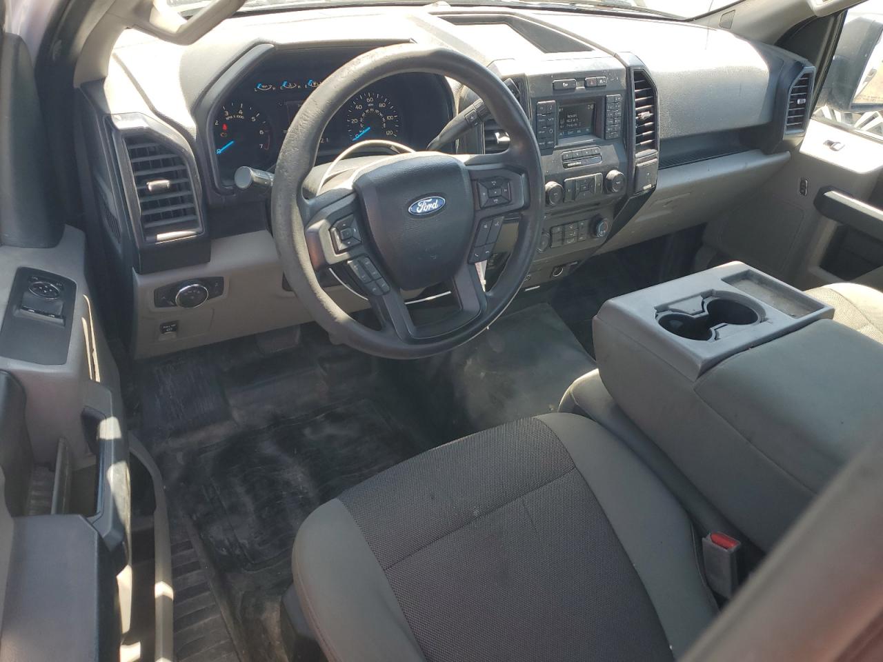 2016 Ford F150 VIN: 1FTMF1EP9GKF04699 Lot: 67148945