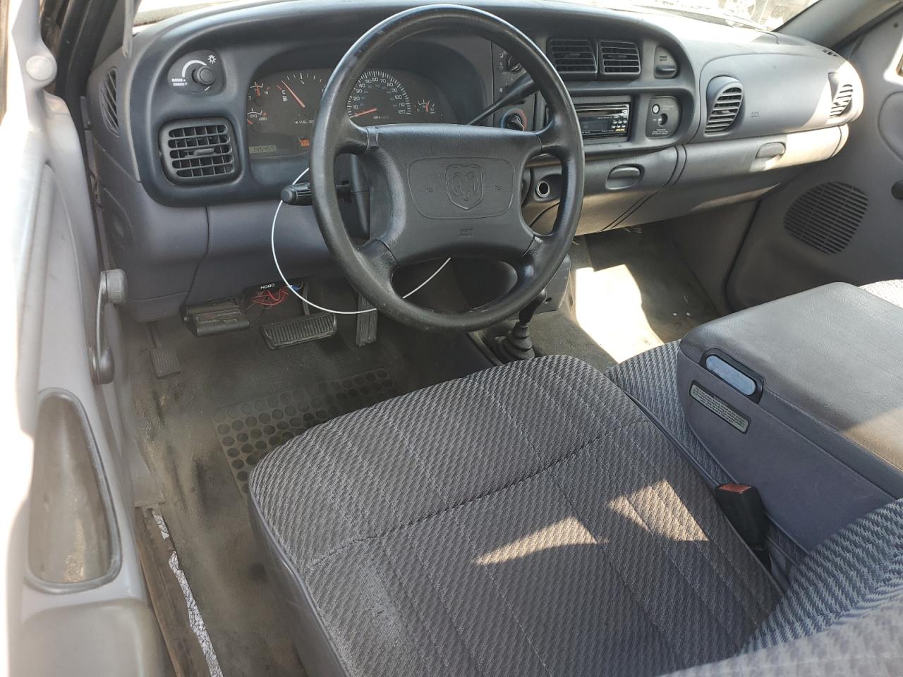 1998 Dodge Ram 1500 VIN: 1B7HF16Y2WS577923 Lot: 67905705