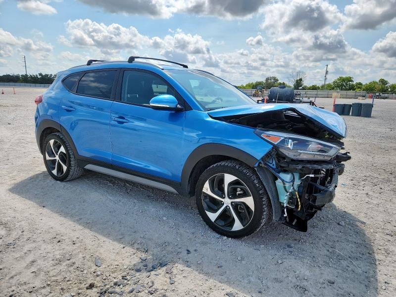  HYUNDAI TUCSON 2018 Синий
