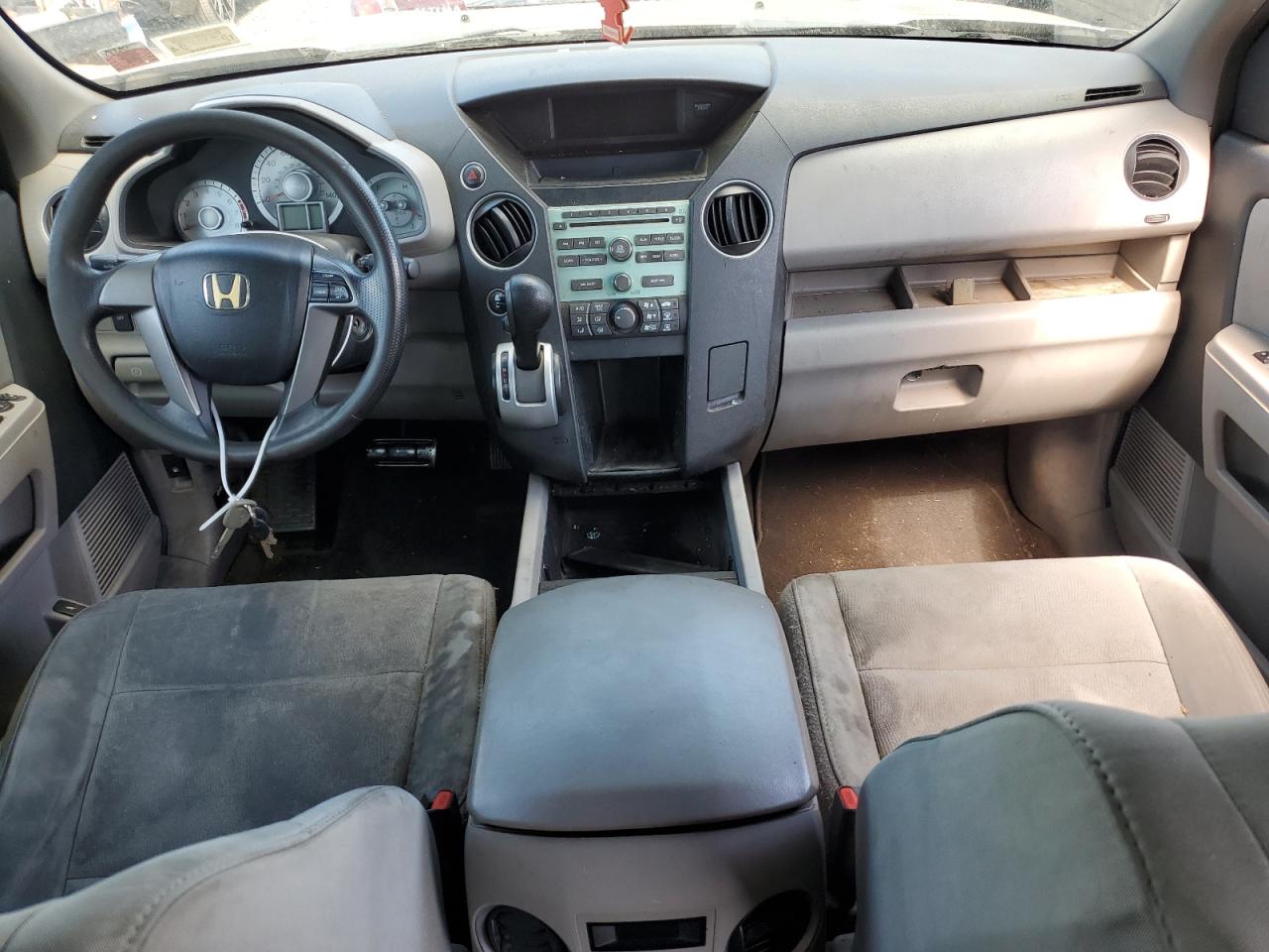 2011 Honda Pilot Lx VIN: 5FNYF4H21BB061327 Lot: 70053665