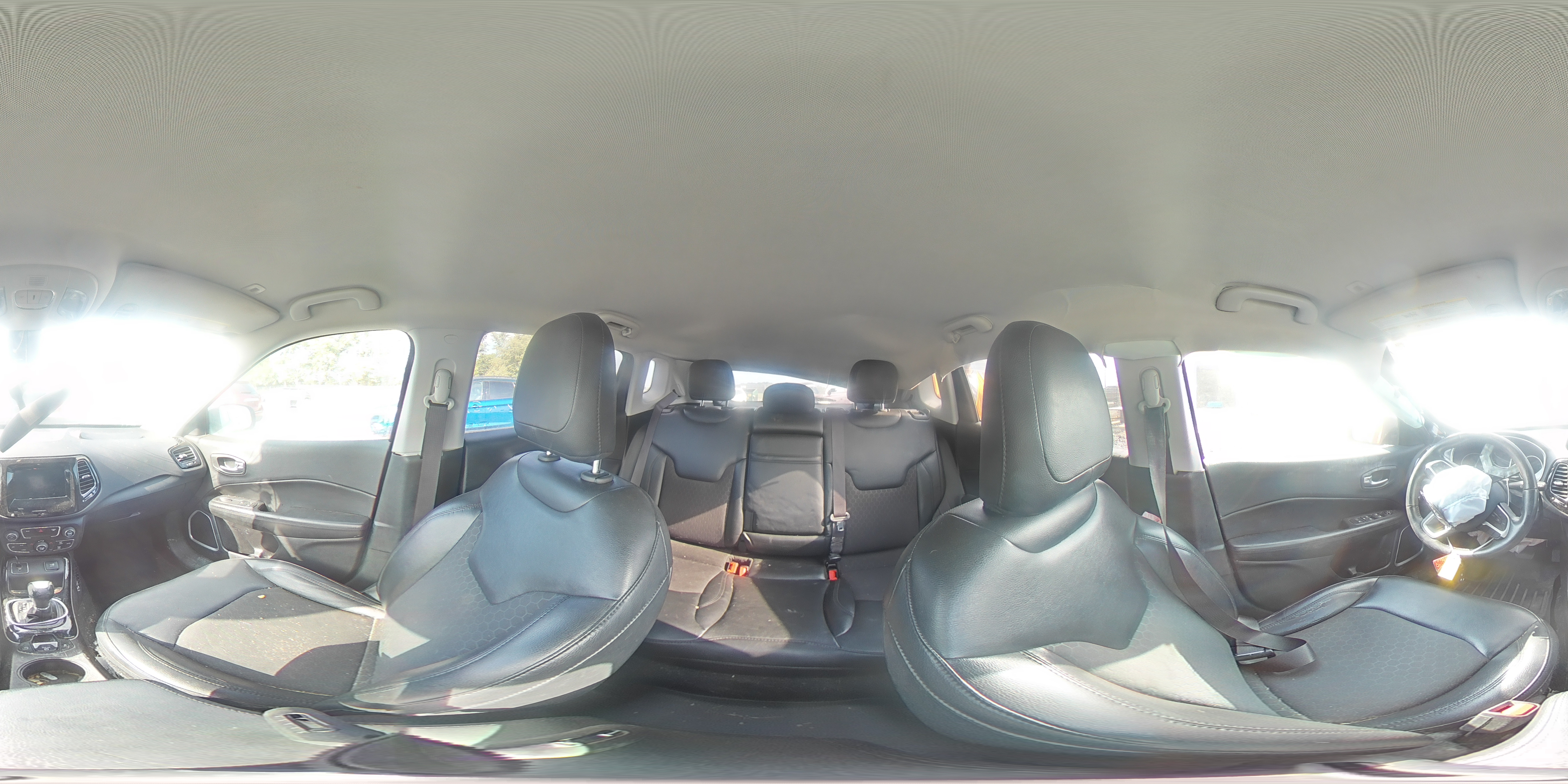 2018 Jeep Compass Latitude VIN: 3C4NJCBB3JT494281 Lot: 68525005