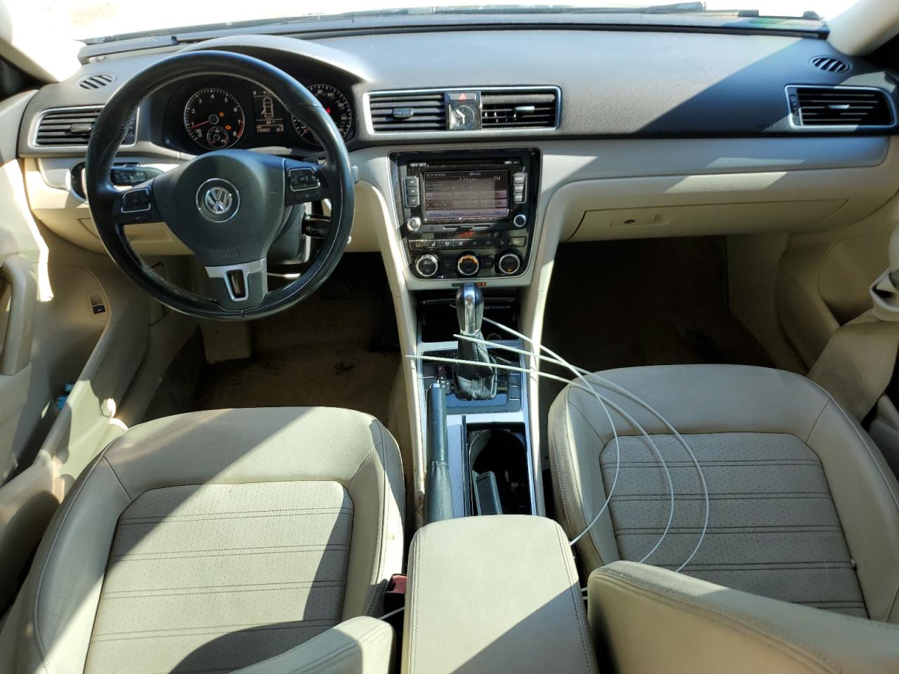 2012 Volkswagen Passat Se VIN: 1VWBM7A37CC042762 Lot: 70136755