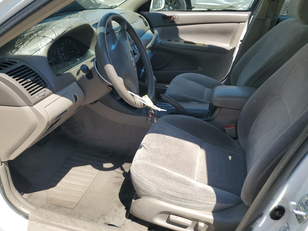 2003 Toyota Camry Le VIN: 4T1BE32K63U244626 Lot: 68390155