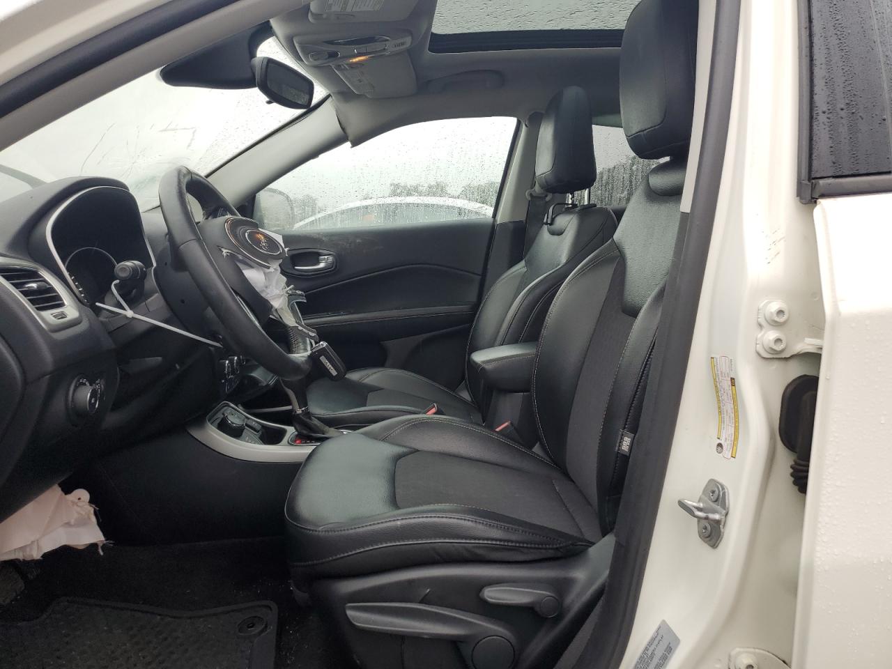 2018 Jeep Compass Latitude VIN: 3C4NJDBB5JT112726 Lot: 69066675