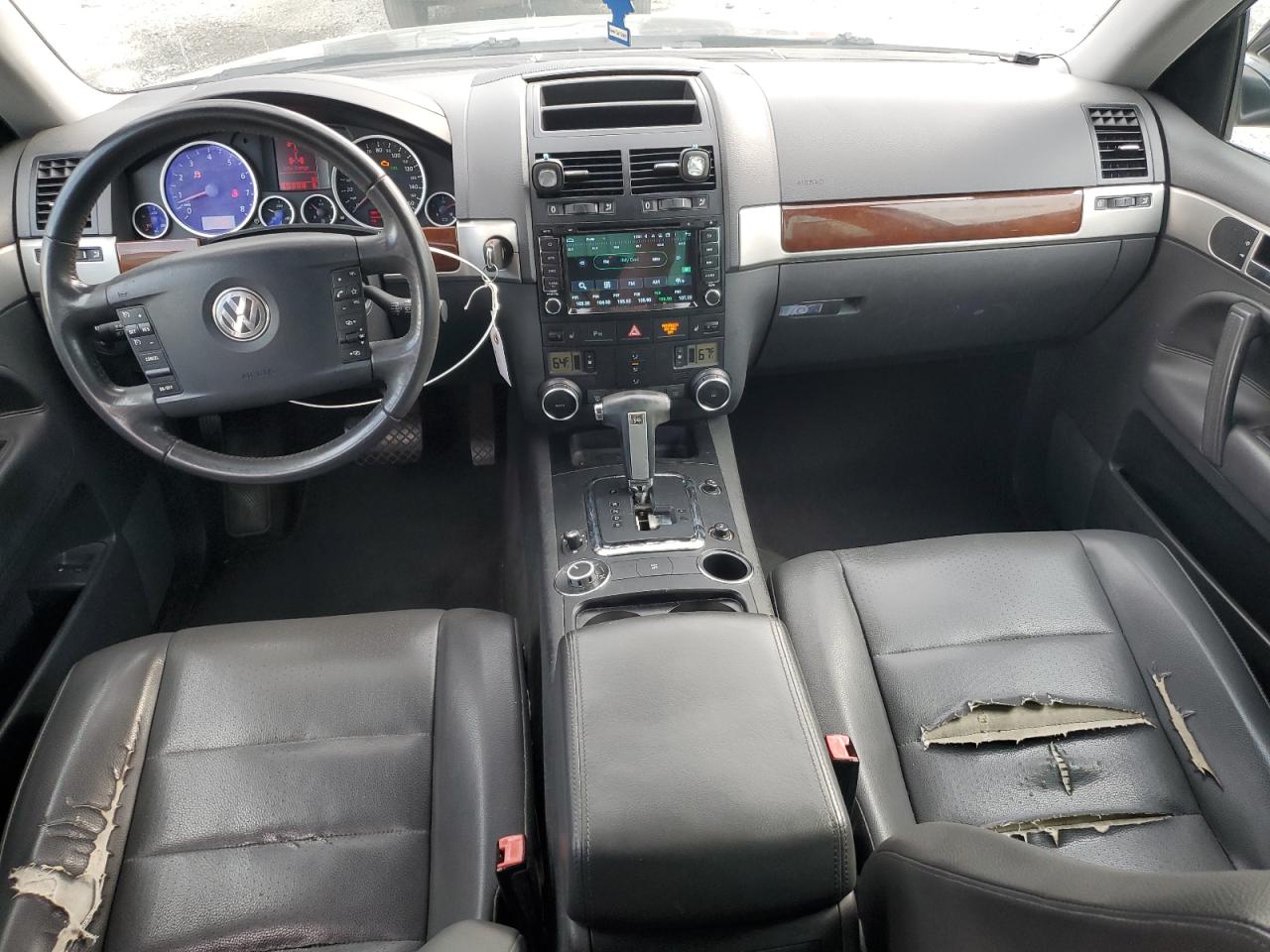 2010 Volkswagen Touareg V6 VIN: WVGBF7A93AD001758 Lot: 66564055