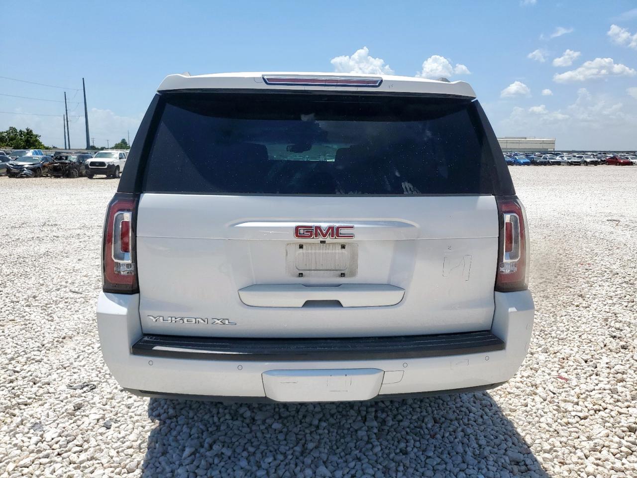 2018 GMC Yukon Xl K1500 Slt VIN: 1GKS2GKC6JR156094 Lot: 67075515