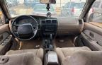 1997 TOYOTA 4RUNNER SR5   à vendre chez Copart AB - EDMONTON