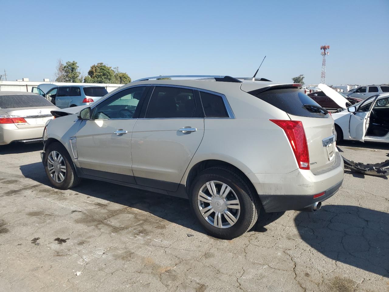 2014 Cadillac Srx Luxury Collection beige null gas 3GYFNBE32ES520057 photo #3