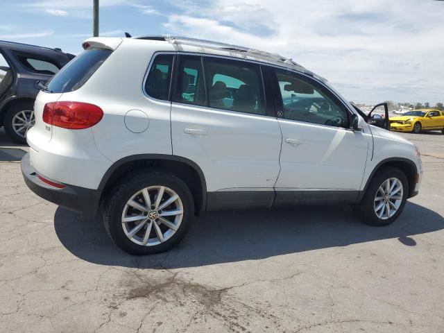 Parquets VOLKSWAGEN TIGUAN 2017 White