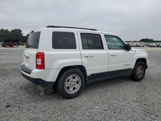  JEEP PATRIOT 2016 Белы
