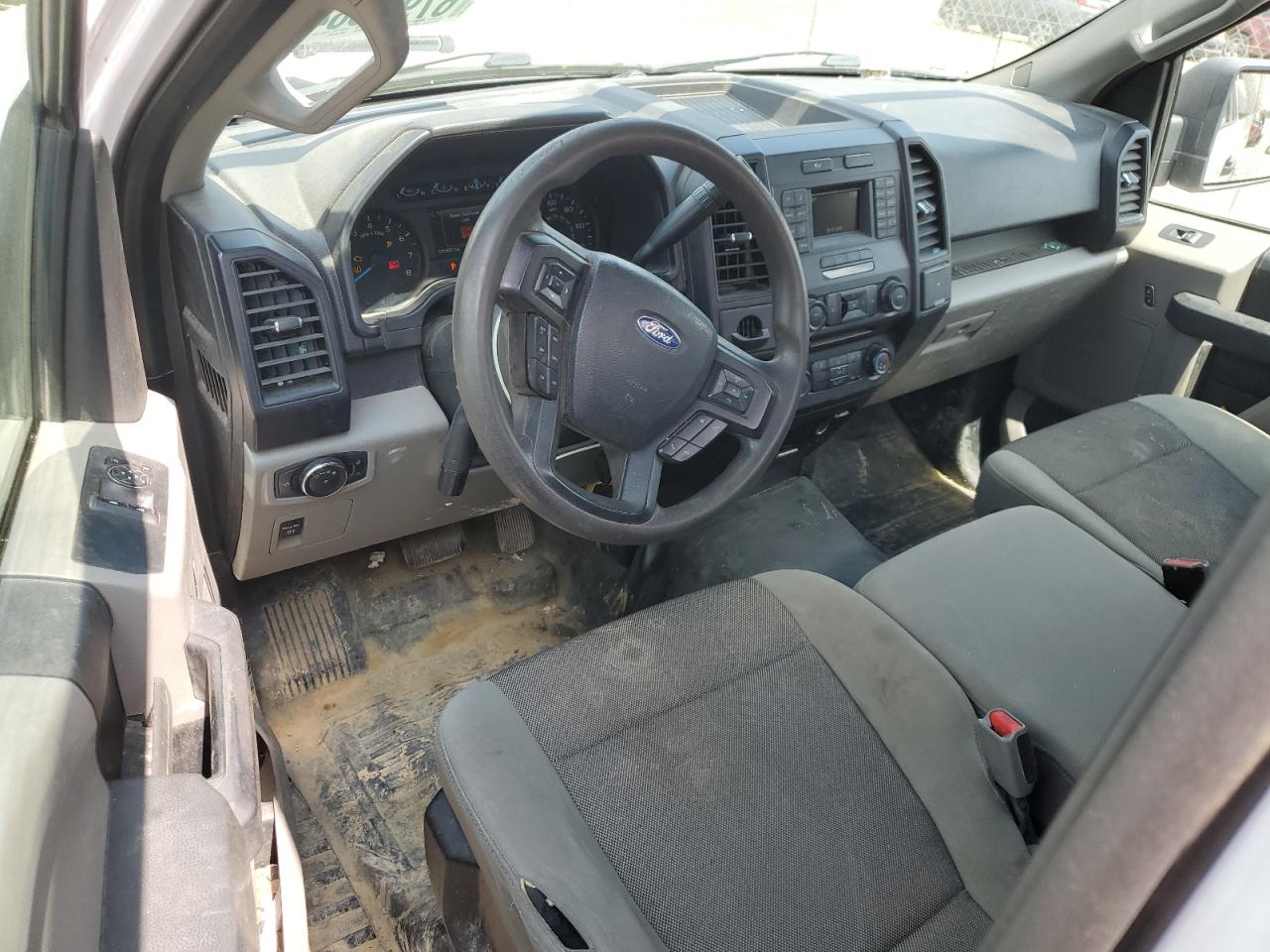 2017 Ford F150 VIN: 1FTMF1C82HKD15812 Lot: 67983845