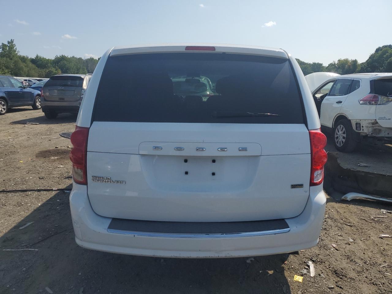 2016 Dodge Grand Caravan Se VIN: 2C4RDGBG0GR105670 Lot: 68746495