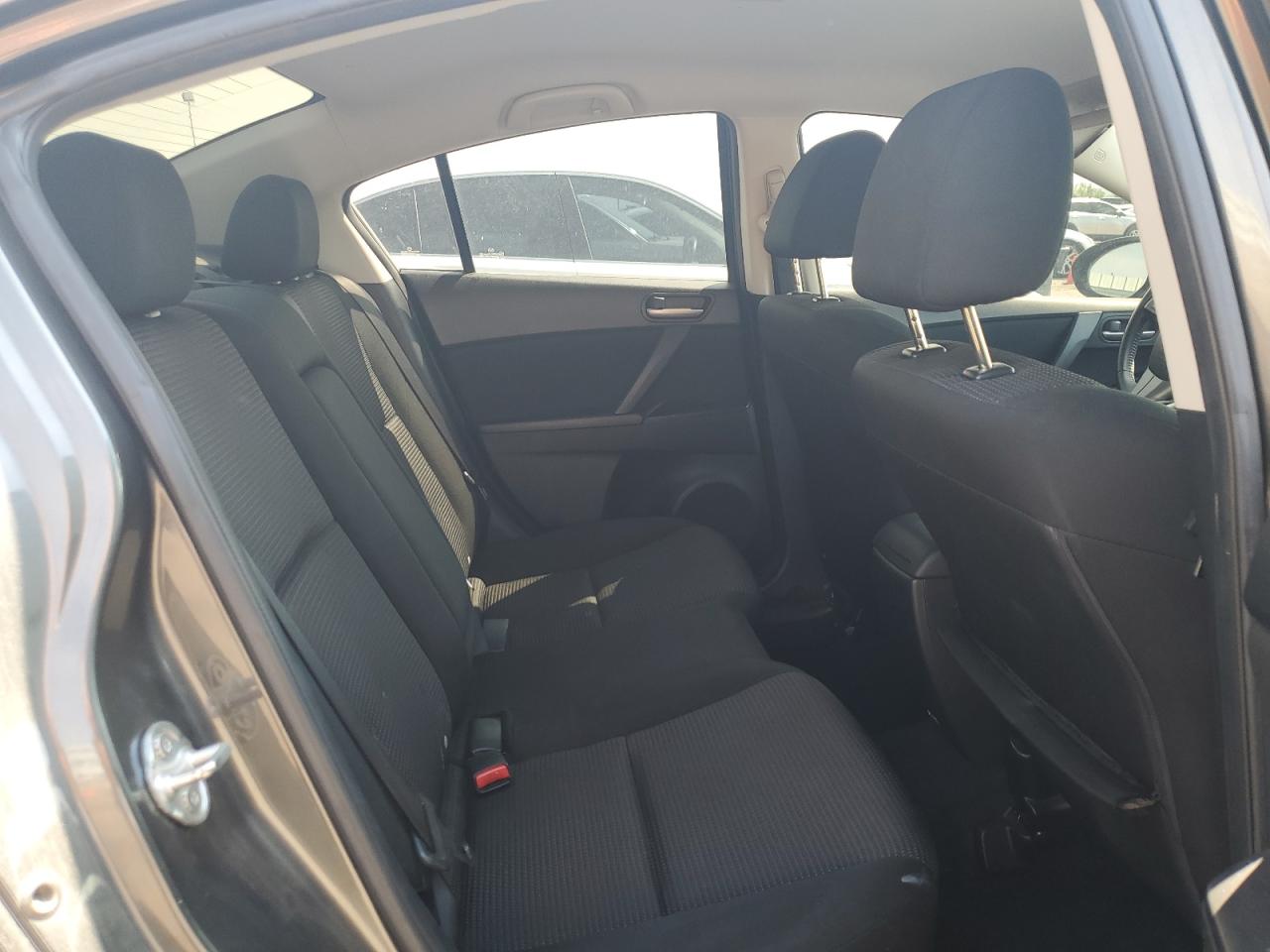 2013 Mazda 3 I VIN: JM1BL1V76D1831725 Lot: 68459875