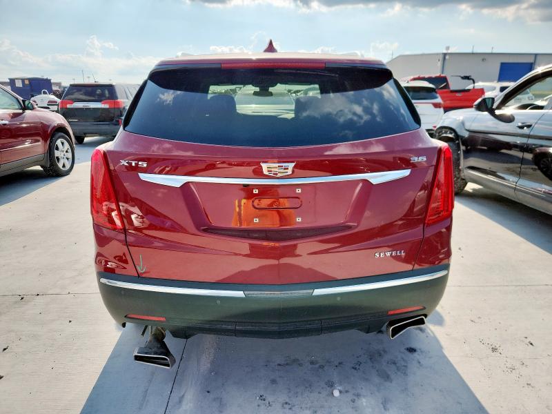  CADILLAC XT5 2019 Красный