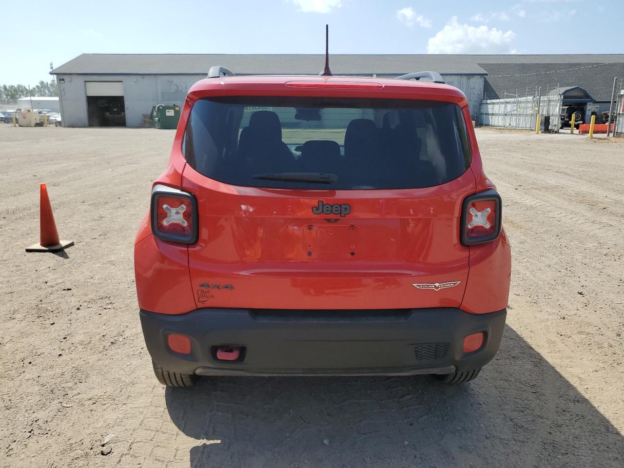 2015 Jeep Renegade Trailhawk VIN: ZACCJBCT0FPB69801 Lot: 68436765