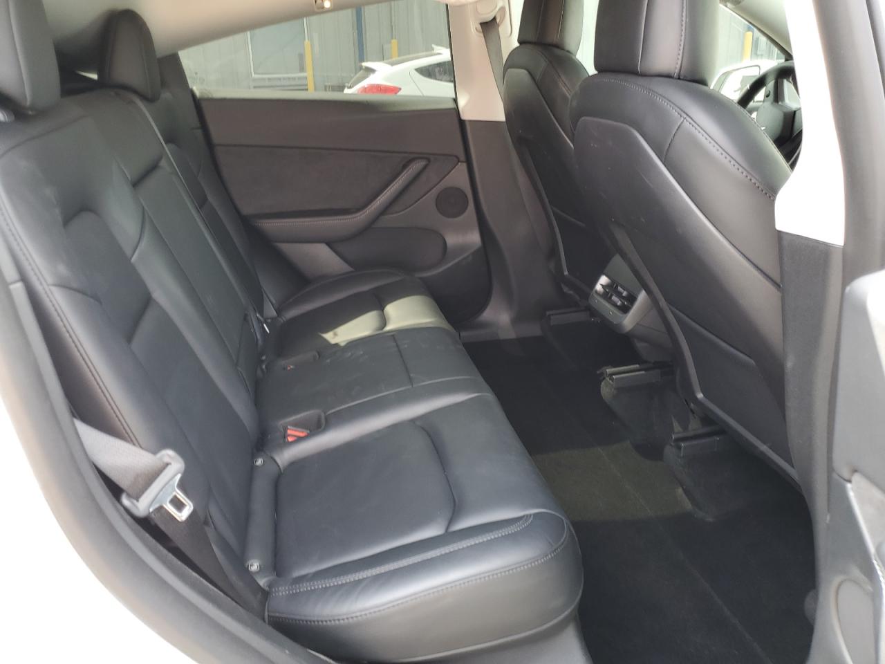 2021 Tesla Model Y VIN: 5YJYGDEE2MF229524 Lot: 70552465