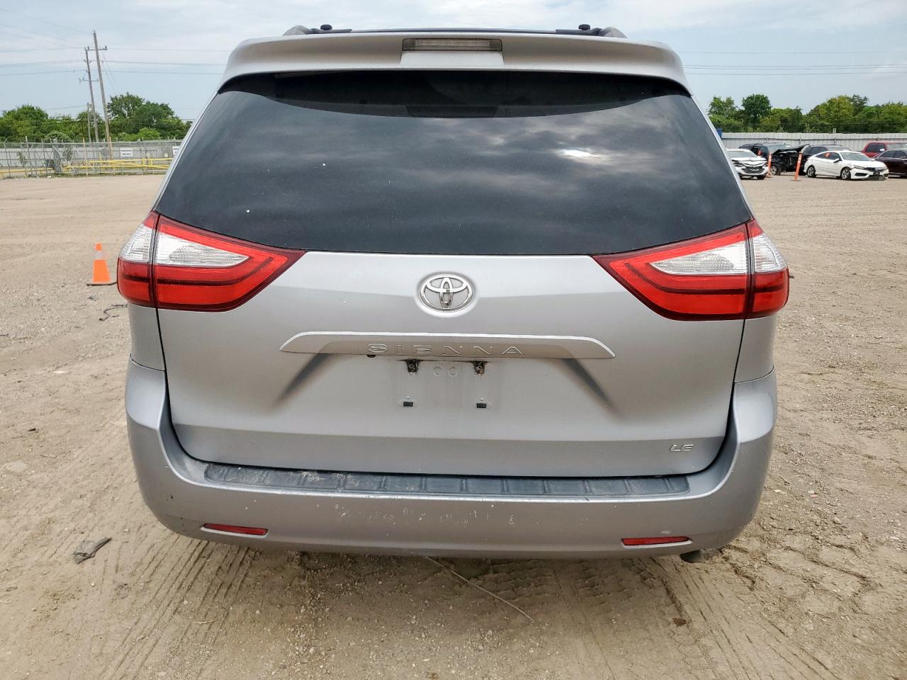 2016 Toyota Sienna Le VIN: 5TDKK3DC5GS707756 Lot: 65144625