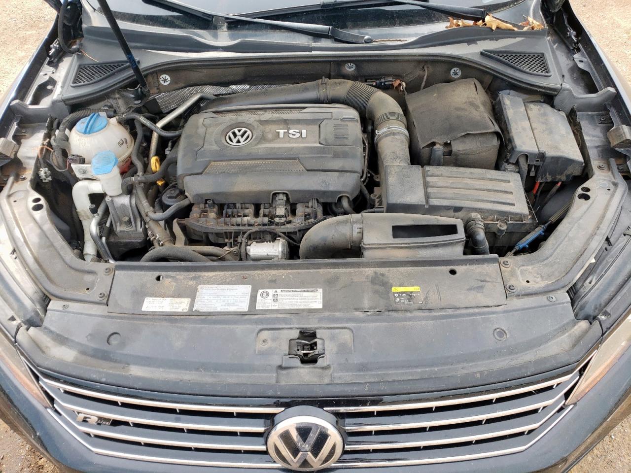 2017 Volkswagen Passat R-Line VIN: 1VWDT7A38HC047200 Lot: 69833415