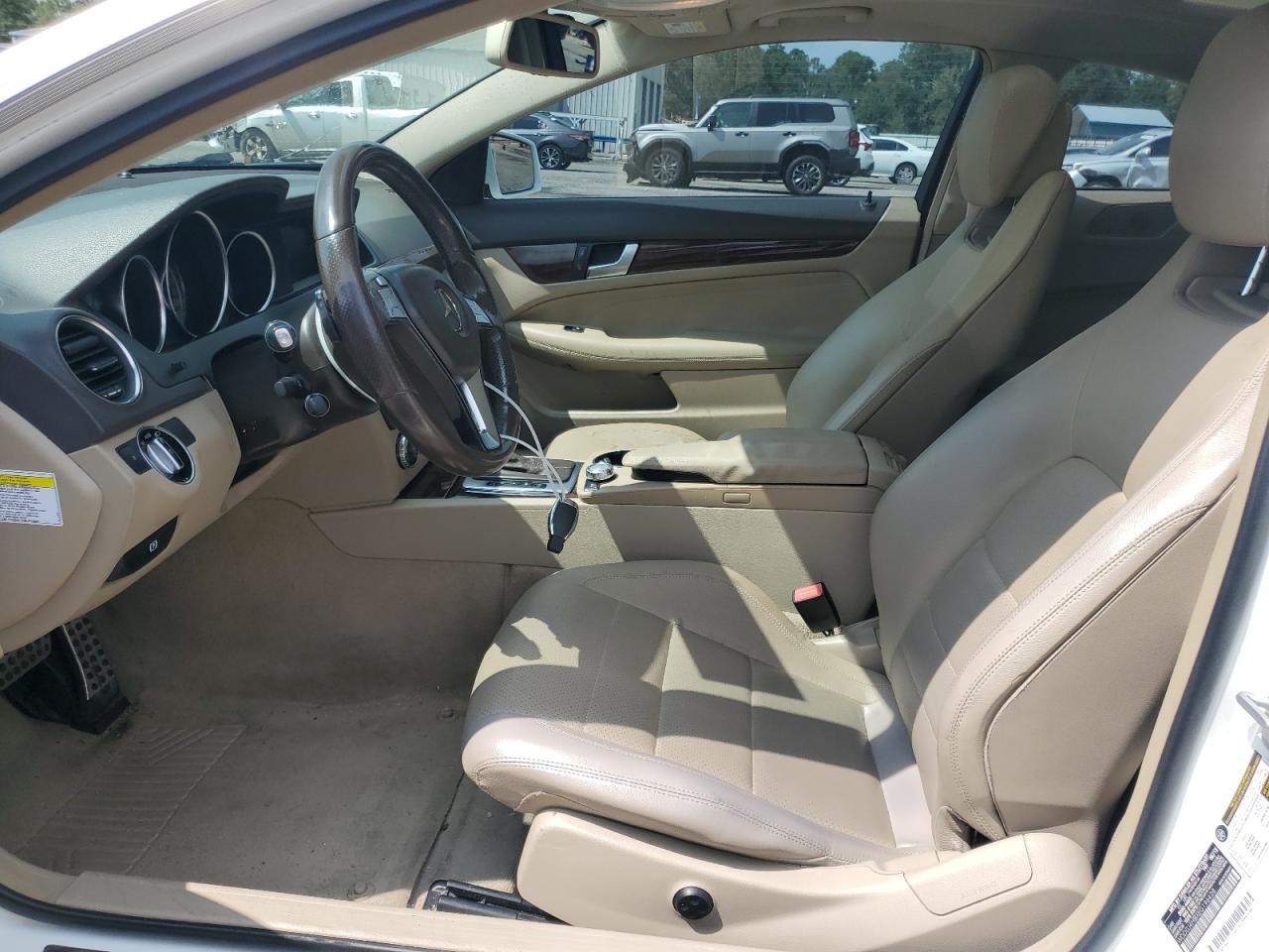 2014 Mercedes-Benz C 250 VIN: WDDGJ4HBXEG196428 Lot: 69242415