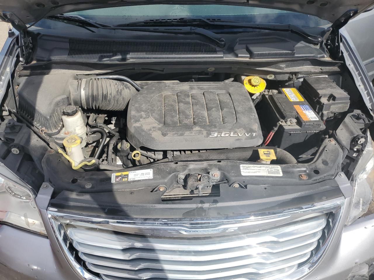 2015 Chrysler Town & Country Touring VIN: 2C4RC1BG8FR644777 Lot: 70665215