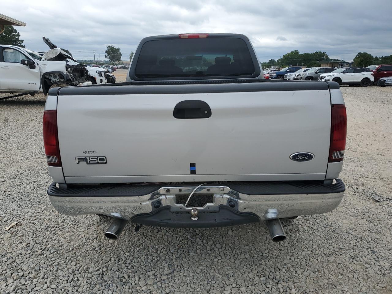 1FTRX17W22NA08416 2002 Ford F150
