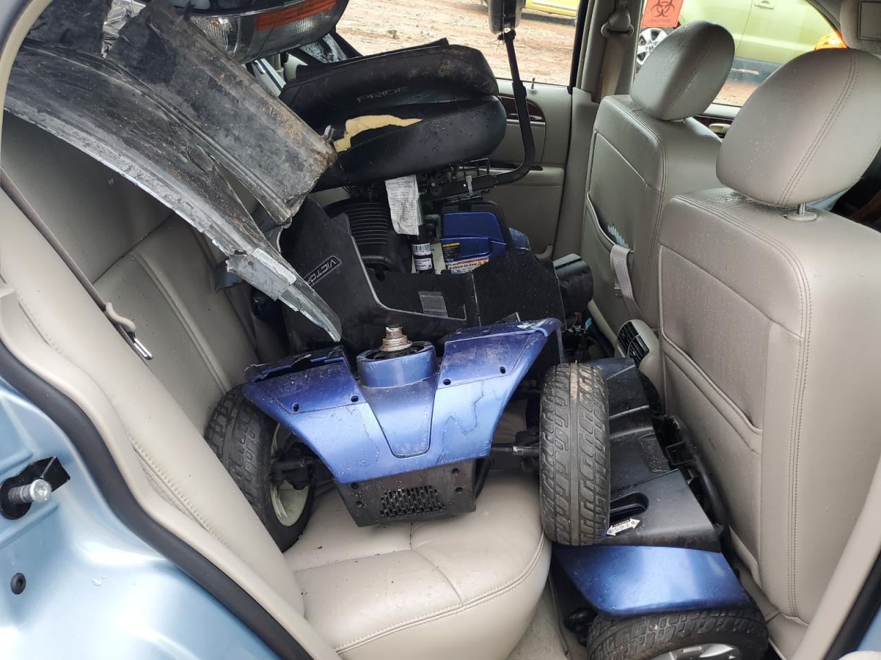 2010 Lincoln Town Car Signature Limited VIN: 2LNBL8CVXAX613358 Lot: 67851805