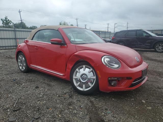  VOLKSWAGEN BEETLE 2018 Красный