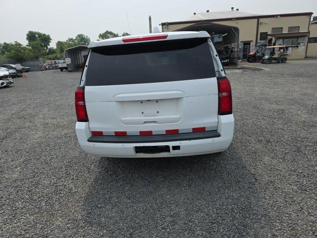Parquets CHEVROLET TAHOE 2017 White