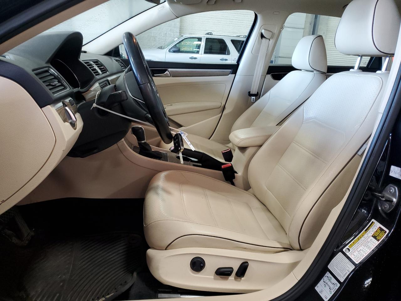 2017 Volkswagen Passat Se VIN: 1VWGT7A31HC033569 Lot: 69021485