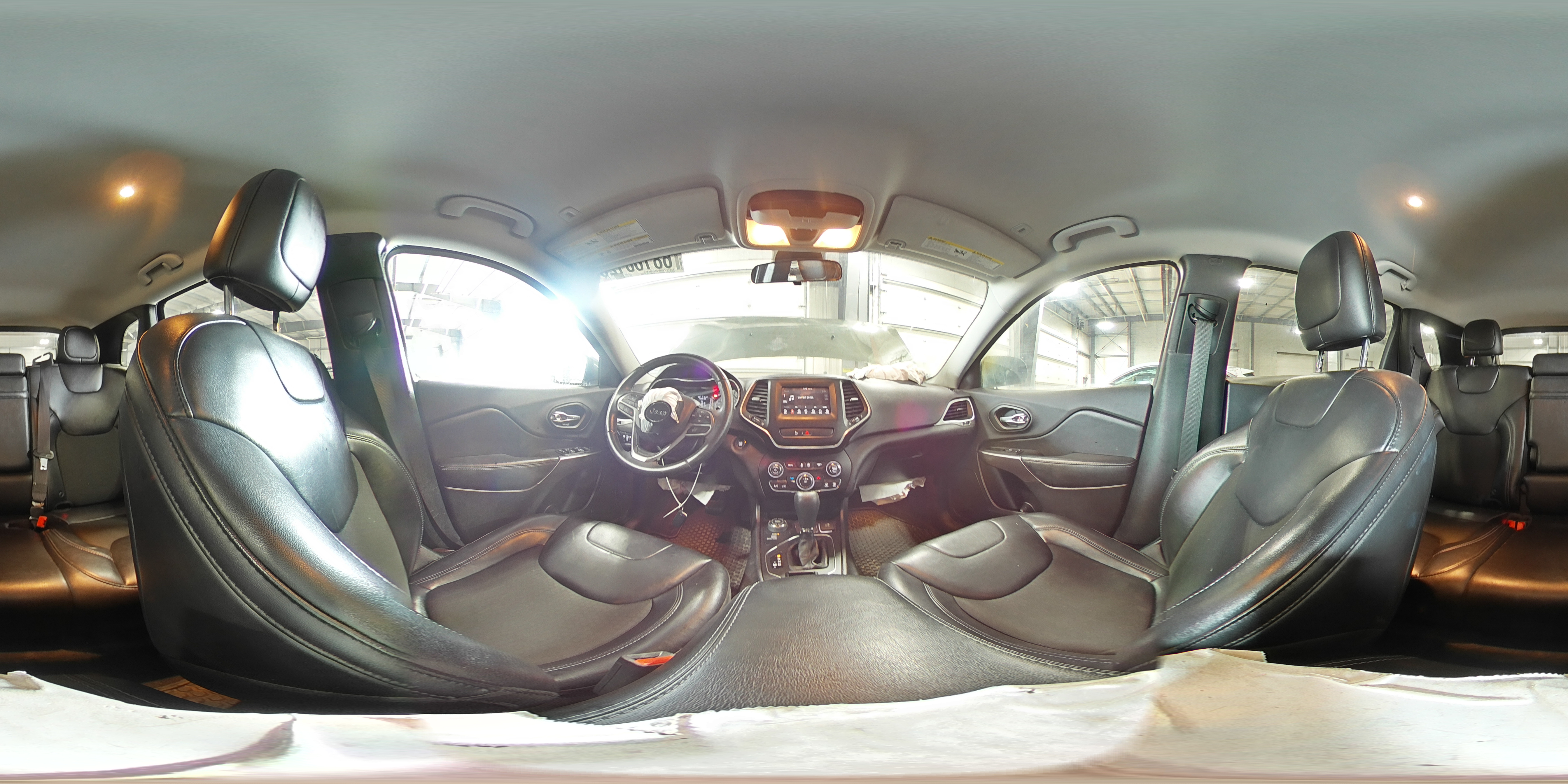 2019 Jeep Cherokee Latitude Plus VIN: 1C4PJMLB2KD287787 Lot: 68168125