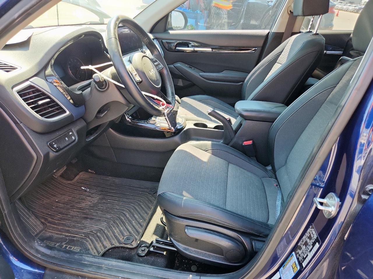 2022 Kia Seltos Nightfall VIN: KNDEUCA27N7303819 Lot: 70153175