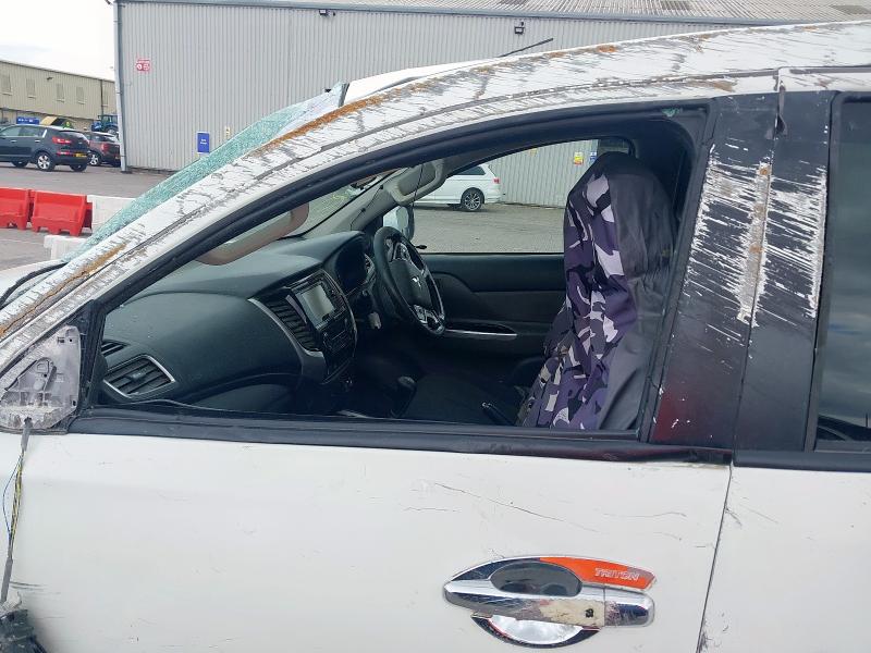 2017 MITSUBISHI L200 DOUBLE CAB DI-D 178 TITAN 4WD